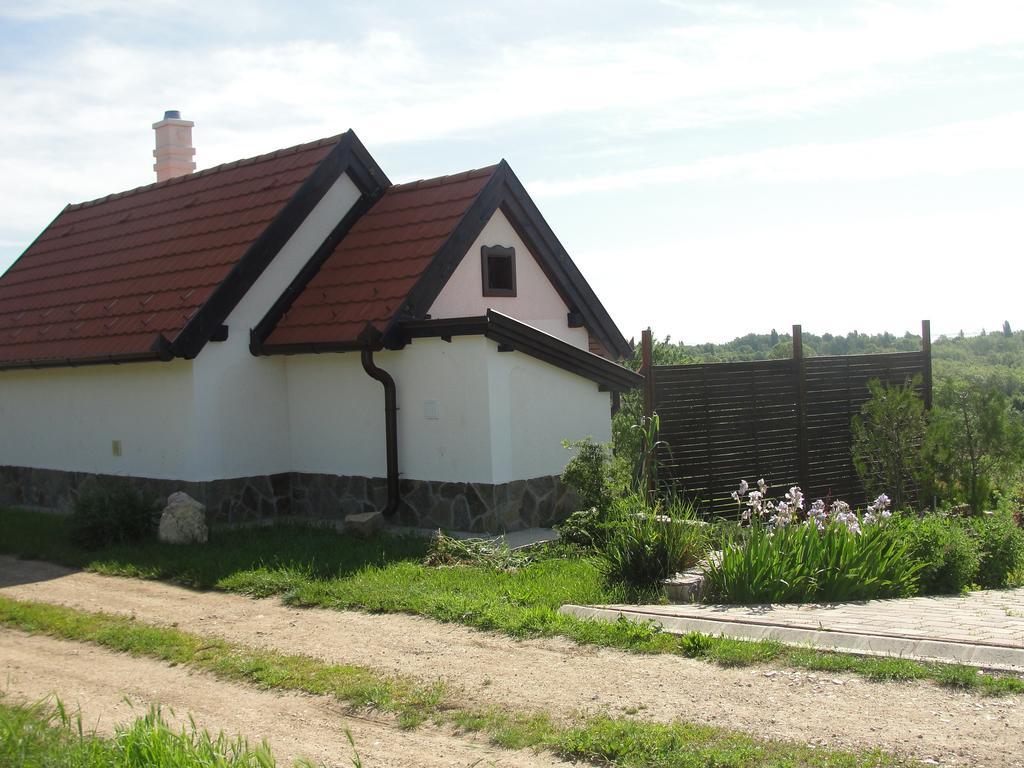 Vörösmál Vendégház Balatonfüred Quarto foto